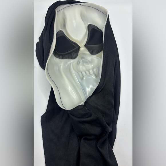 Vintage Glow in the Dark Vampire Ghost Face Mask 🎃 90s Halloween - Picture 4 of 5